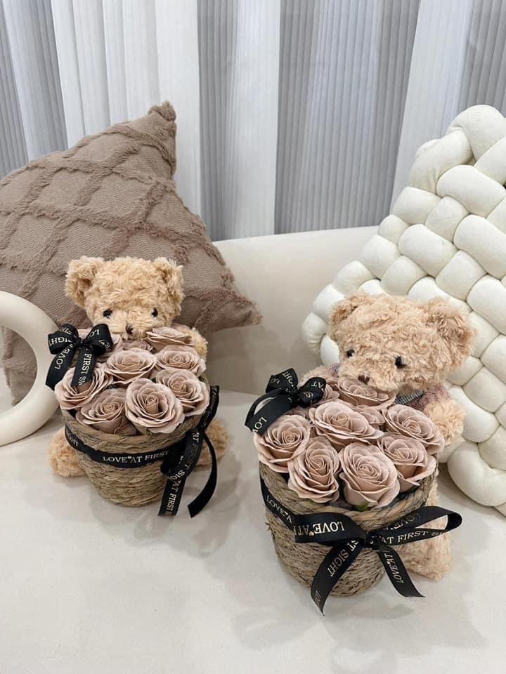 Kleines Rosenarrangement